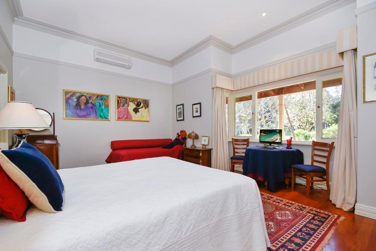 Ford House Bed & Breakfast Bridgetown Eksteriør billede